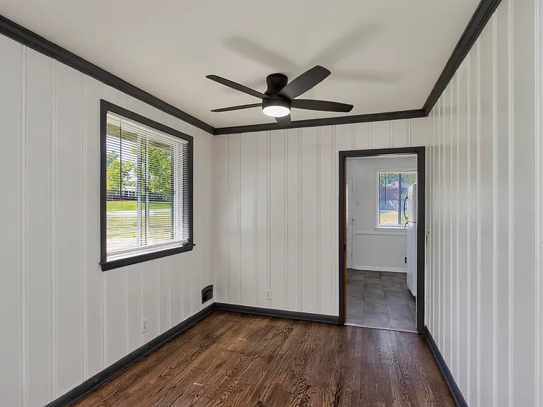 218 Cumberland Cir #1 — Photo 24