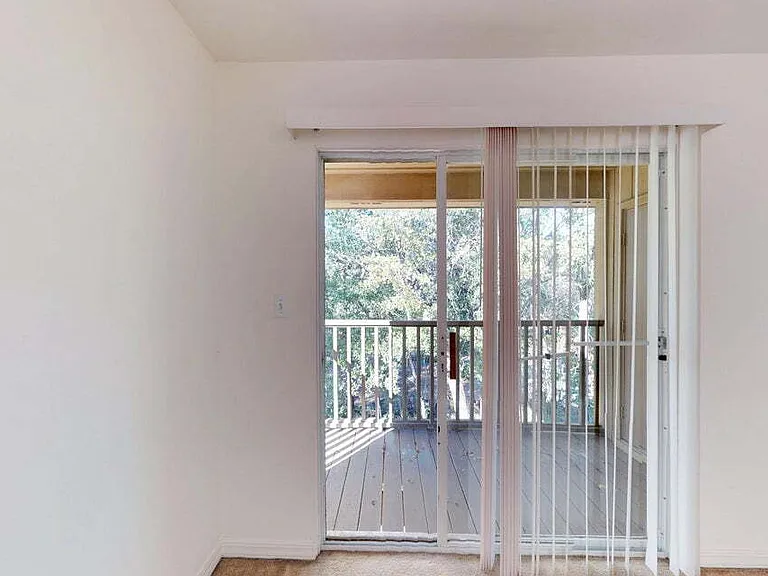 1855 Norwood Ct #5 — Photo 12