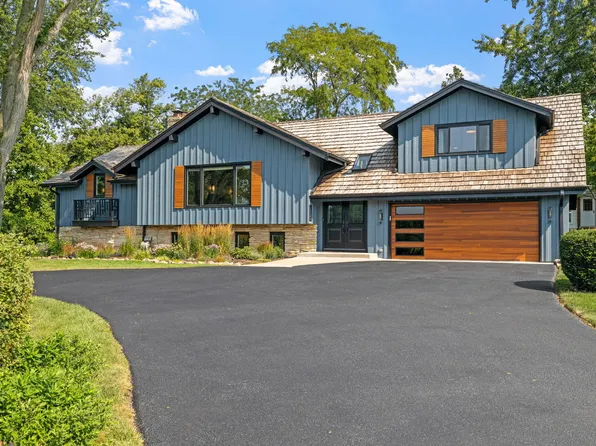 3S200 Park Blvd, Glen Ellyn, IL 60137