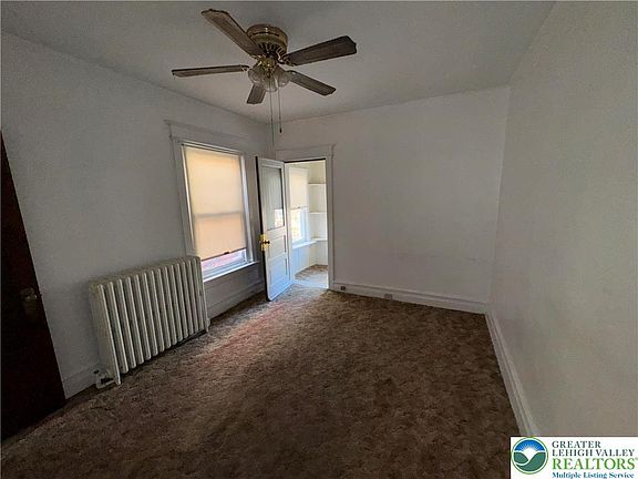 4th image of 733 N 11th St Floor 2