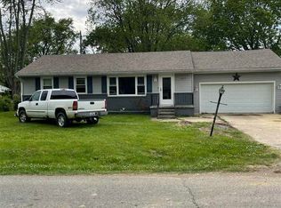 1917 Country Dr, Henderson, KY
