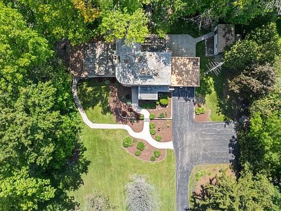 2nd image of 1608 North Rapids ROAD