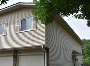 809 Parkside Dr #809F, Vadnais Heights, MN 55127