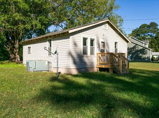 211 Firby Rd, Yorktown, VA 23693