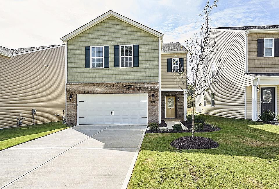 1st image of 2407 Lily Dr
