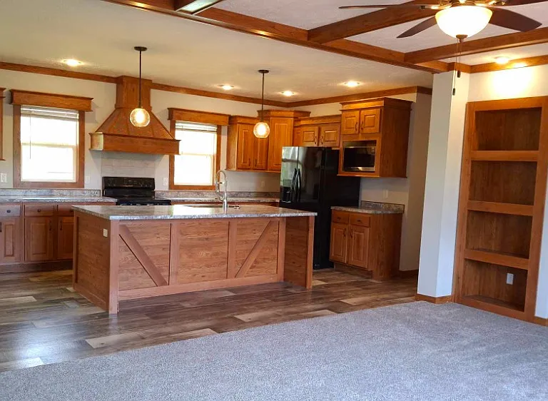 415 Thomas Ln — Photo 24