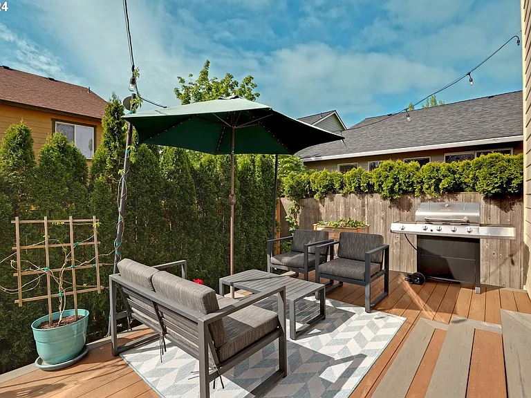 11868 NW Permian Ct — Photo 29
