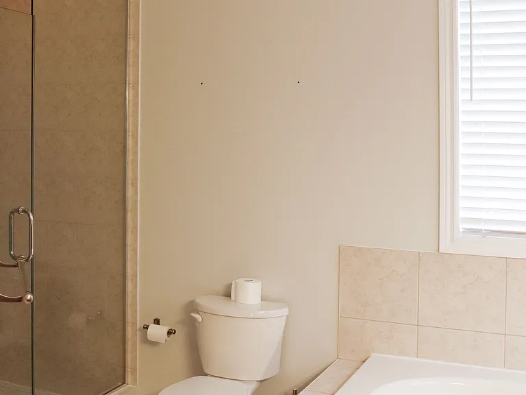 602 Rosehill Ave — Photo 11