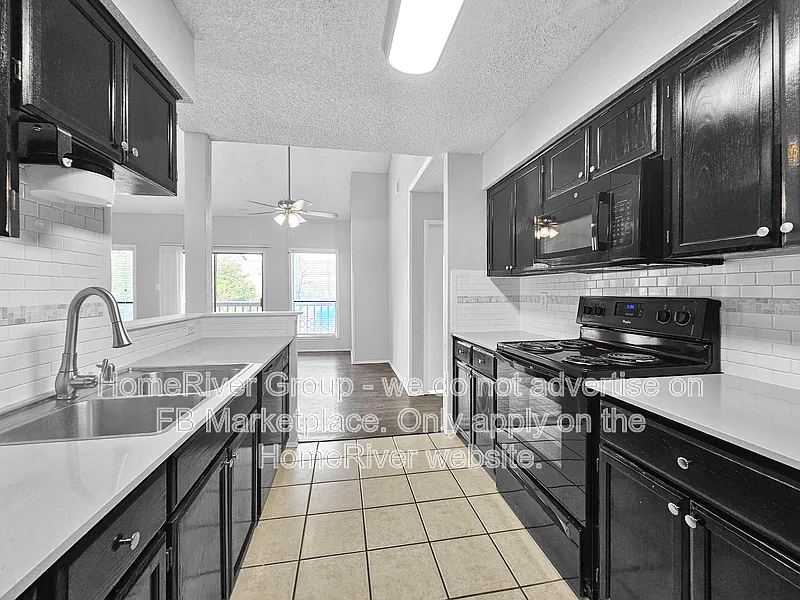 3 bed, 2.0 bath, 1782 sqft, $1,250 — Photo 4