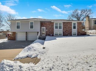 17605 E 25th Ter S, Independence, MO 64057