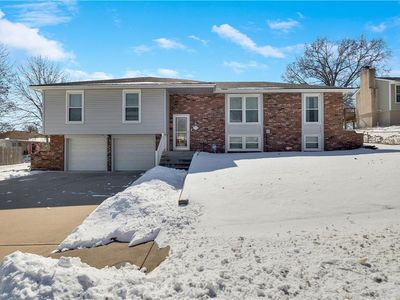 17605 E 25th Ter S, Independence, MO, 64057