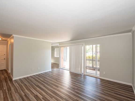3rd image of 17141 W Bernardo Dr W