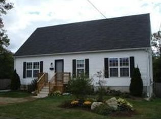 105 Franklin St, Whitman, MA 02382