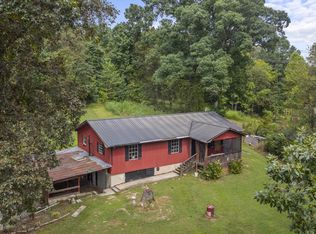 3624 Howell Rd, Mascot, TN 37806