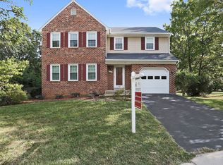 2217 Cedar Mill Ct, Vienna, VA 22182