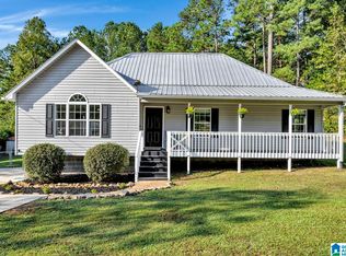 590 Deans Ferry Rd, Warrior, AL 35079