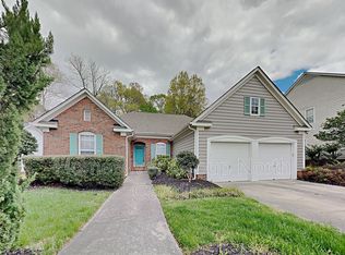 7430 Reedy Creek Rd, Charlotte, NC 28215