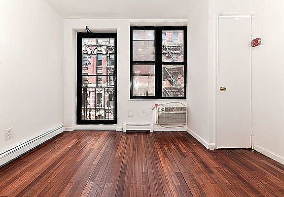 2nd image of 152 Orchard St APT 3A