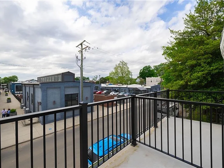 113 S Stafford Ave #B — Photo 10