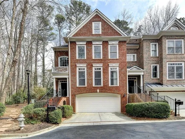 10 Carrington Way, Sandy Springs, GA 30328