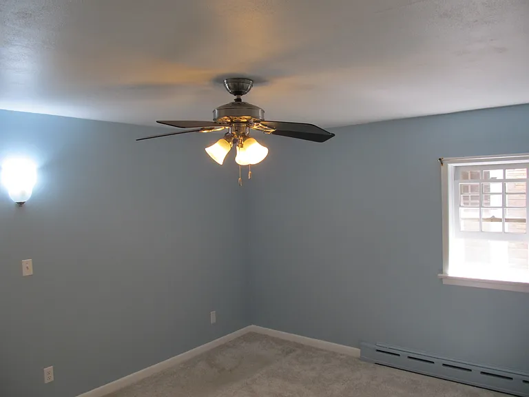 449 Long Hill Rd — Photo 3