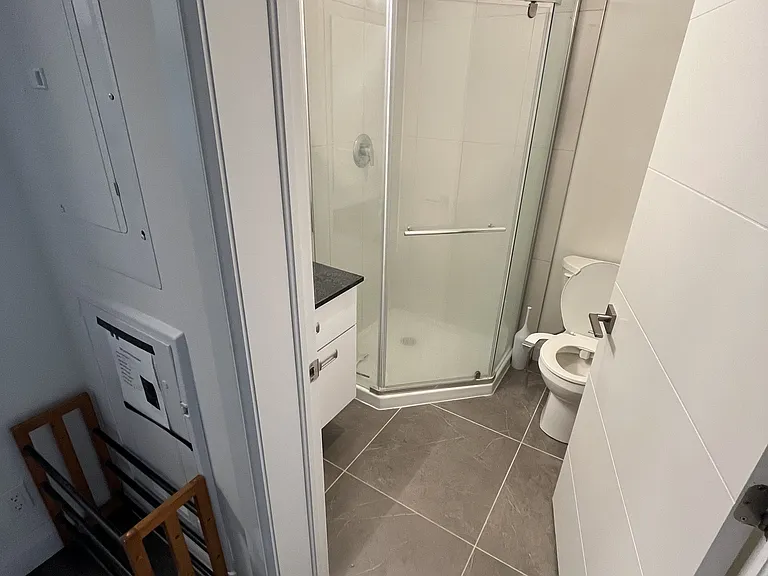 652 Princess St #1024 — Photo 10