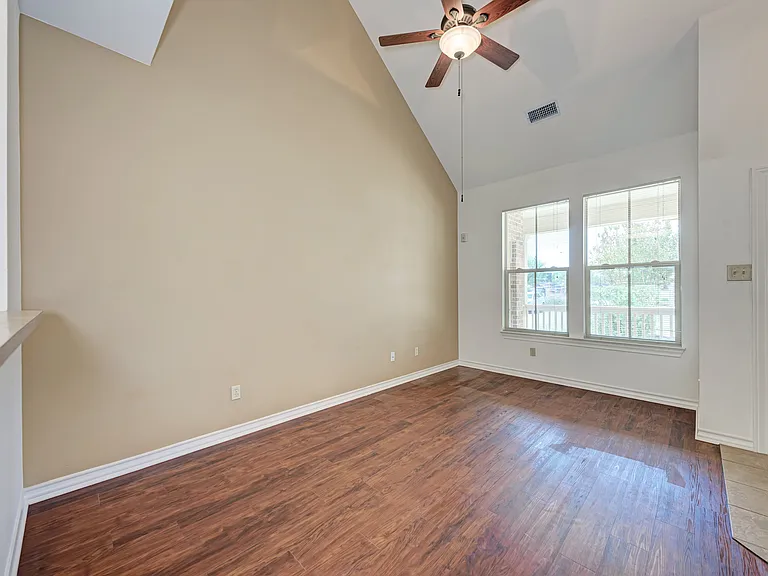 Windermere Townhomes — Photo 5