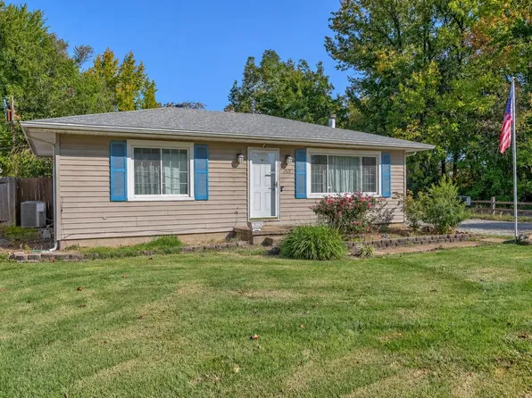 1501 Bower Ln, Evansville, IN 47710