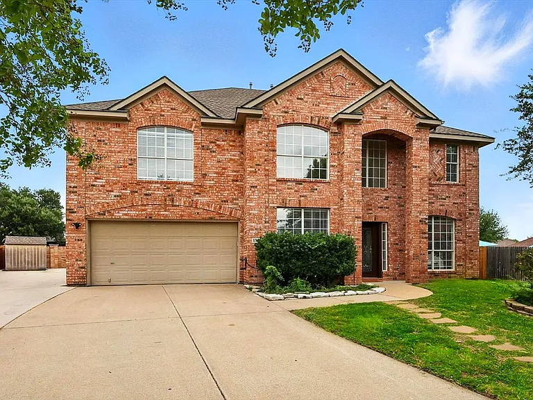 5795 Brighton Ct — Photo 4