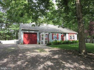 630 Autumn Crest Dr, Waterford Works, NJ 08089