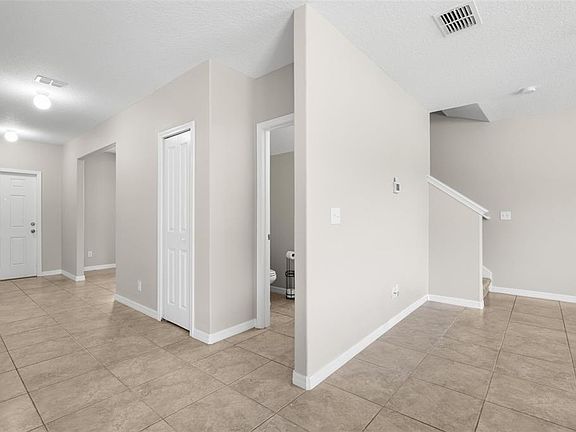 3rd image of 36101 STABLE WILK AVENUE