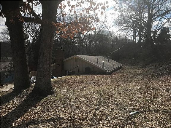 5th image of 11807 E Missouri St