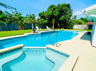 1435 Corona Ln, Vero Beach, FL 32963