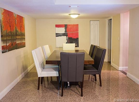 5th image of 18181 NE 31st Ct APT 2408