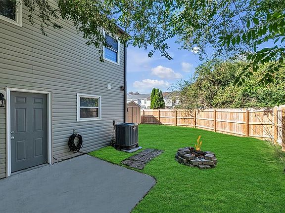 4th image of 1504 Hill Meadow Ct