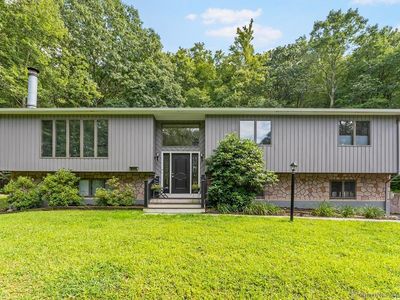 150 Seymour Road, Woodbridge, CT, 06525