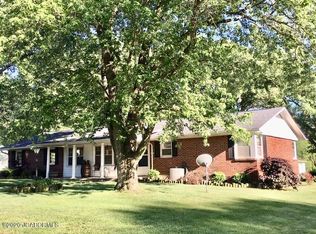 4 Ivy Ln, Fulton, MO 65251