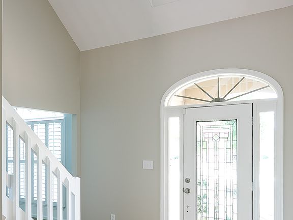 2nd image of 15223 Abington Ridge Pl