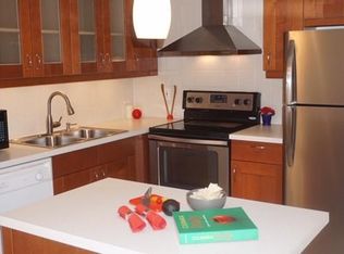 253 S Cypress Rd APT 203, Pompano Beach, FL 33060