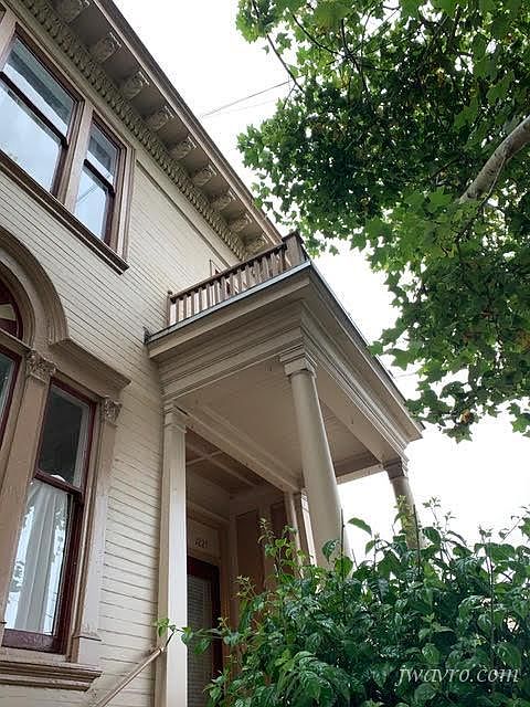1st image of 1227 Willard St
