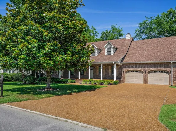 560 Jamestown Rd, Cookeville, TN 38501