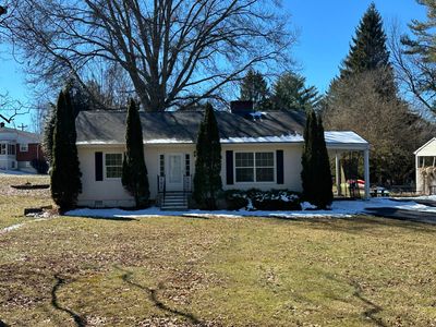 676 Foster St, Lewisburg, WV, 24901