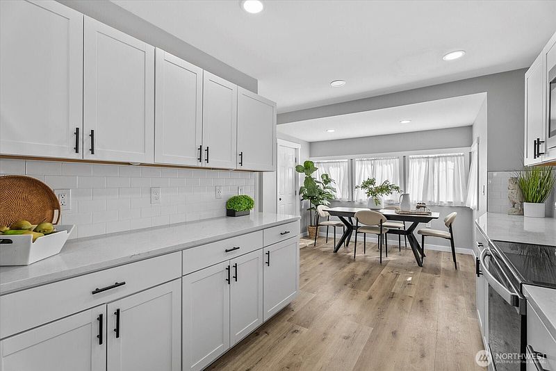 4th image of 1020 S 43rd Street
