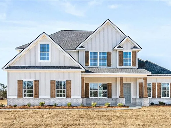 34 Lee Road 2236 Rd, Smiths Station, AL 36877