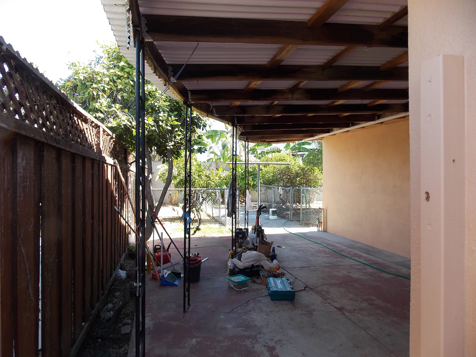 3 bed, 985 sqft, $4,300 — Photo 3