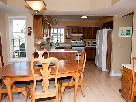 4th image of 46786 Gunnery Dr