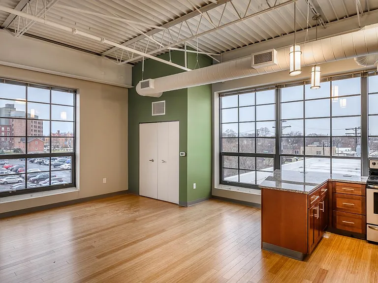 West 25th Street Lofts — Photo 11