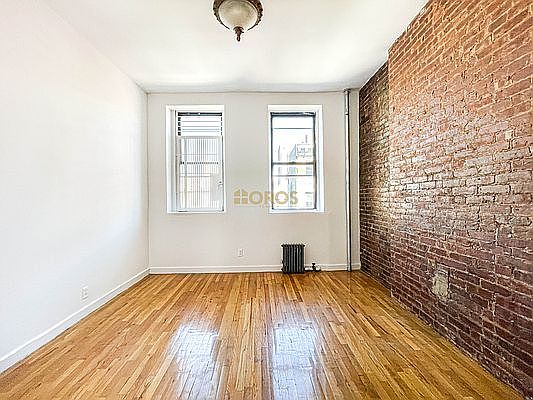 1st image of 326 E 13th St APT 17