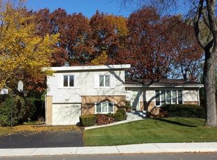 1416 Central Ave, Deerfield, IL 60015