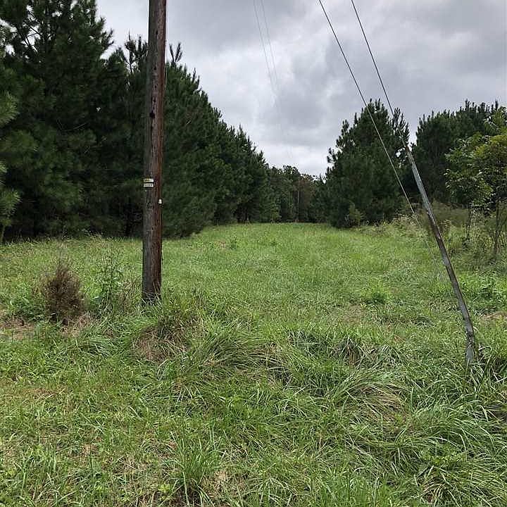2nd image of 710 Orange Factory Rd